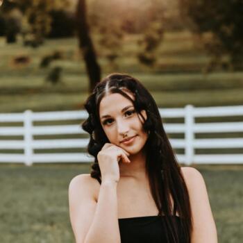 Nanny in Villa Rica: Khloe