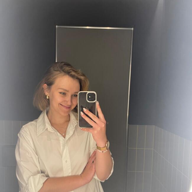 Babysitter in Alicante: Karlina Sarah