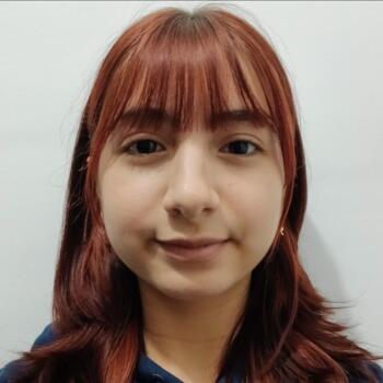 Babá em Praia Grande: Beatriz