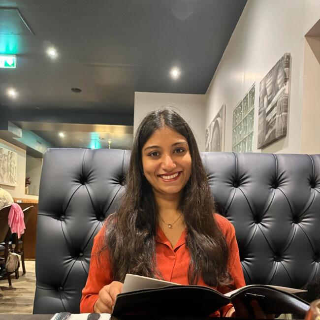 Babysitter Job in Wien: Sneha