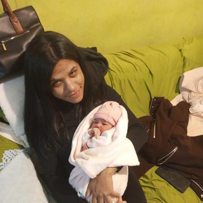 Emprego de babá em Curitiba: Kauane