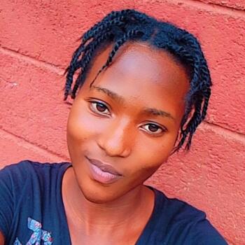 Babysitter in Nairobi: Ashley