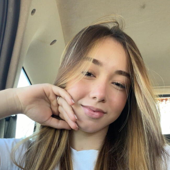 Babá em Goiânia: Nicolly
