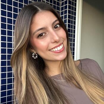 Babysitter in Maringá: Maria Eduarda