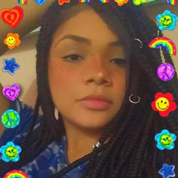 Babá em Fortaleza: Adriana