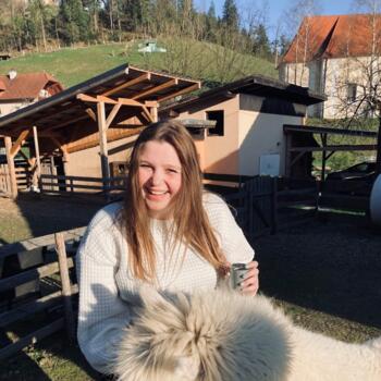 Babysitter in Vojnik: Tjaša