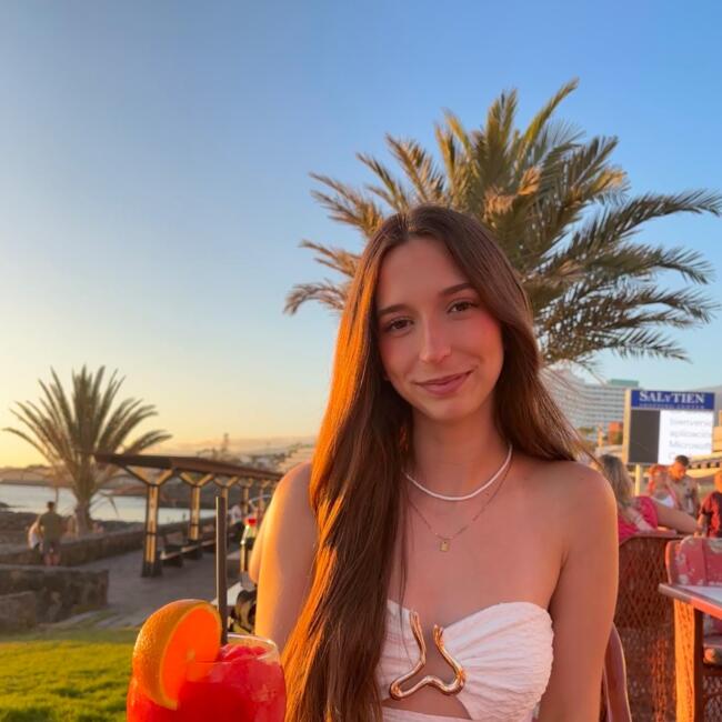 Nanny in Alicante: Lucia