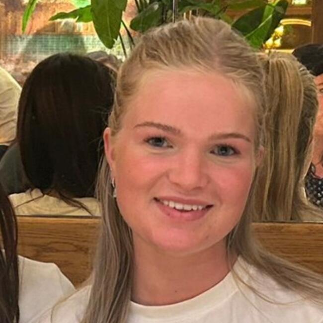 Babysitter in Breda: Fenne