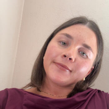 Babysitter Wollongong: Ebony