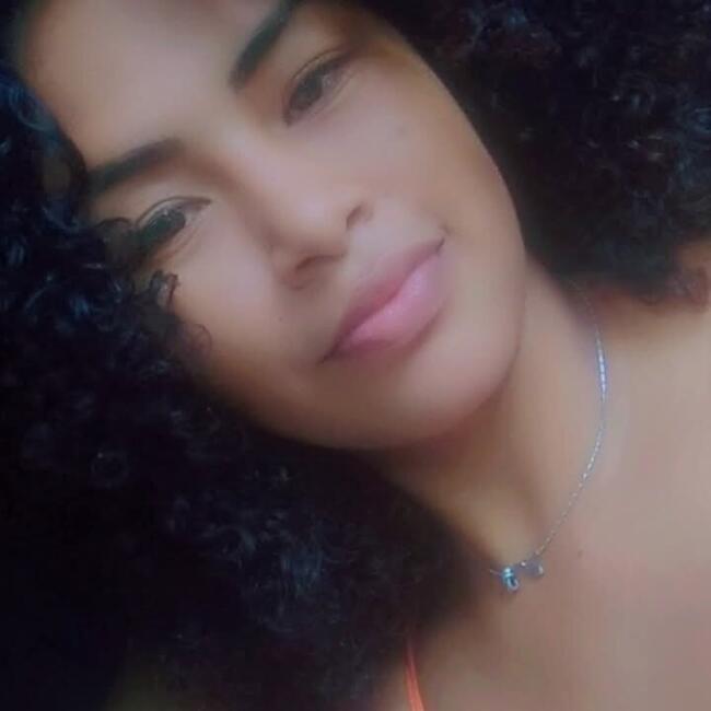 Babysitter in Panama City: Indira