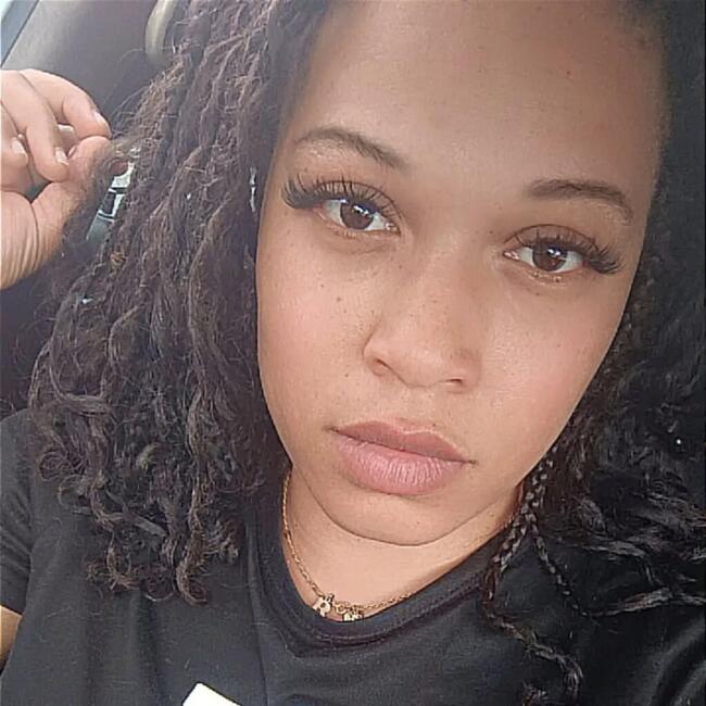 Babysitting job in Cerisiers: Fbk