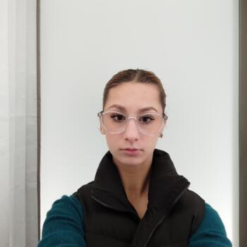 Babysitter in Saint-Maur-des-Fossés: Zoe