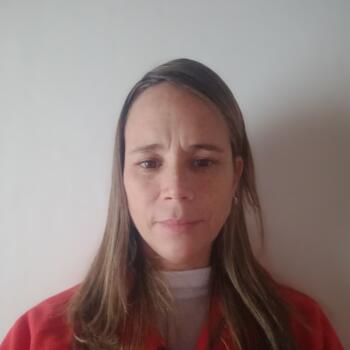 Babysitter La Plata: Marcela