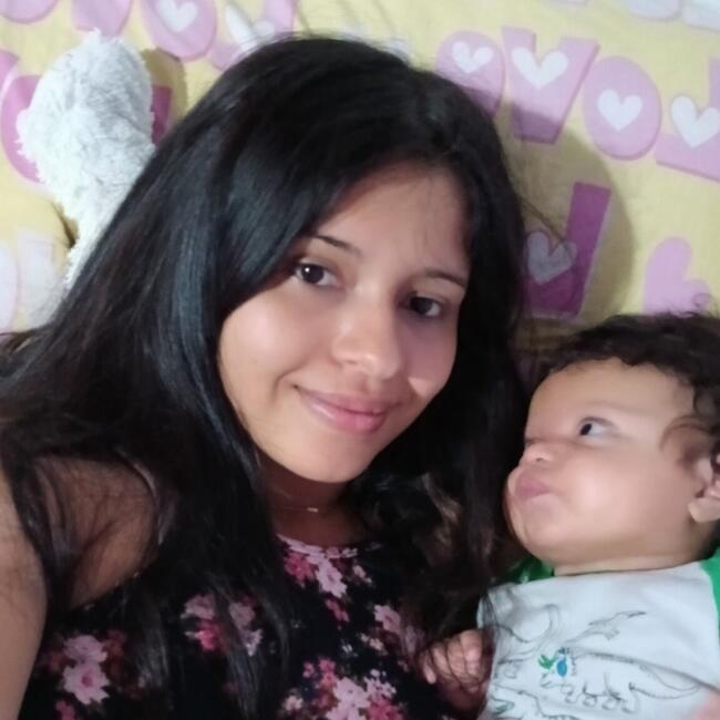 Babysitter in Montevideo: Liz