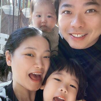 Childminder job in Berlin: babysitting job Dinglong