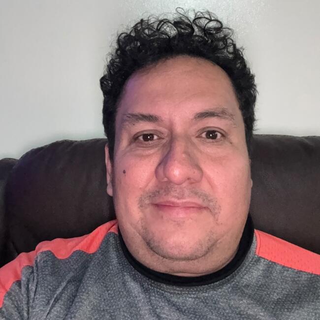 Babysitting job in Guayaquil: Juan