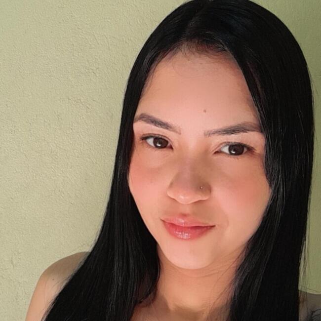 Babysitter in Manaus: Vivian