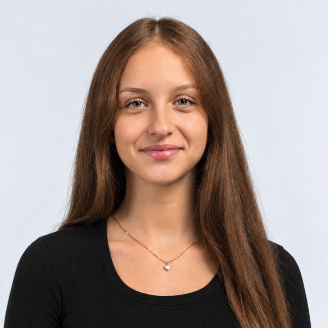 Babysitter in Sirnach: Jlhana