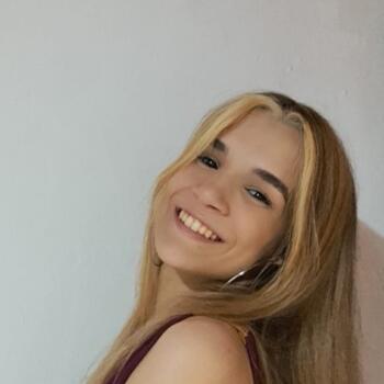 Babysitter in Victoria (Provincia de Buenos Aires): Julieta