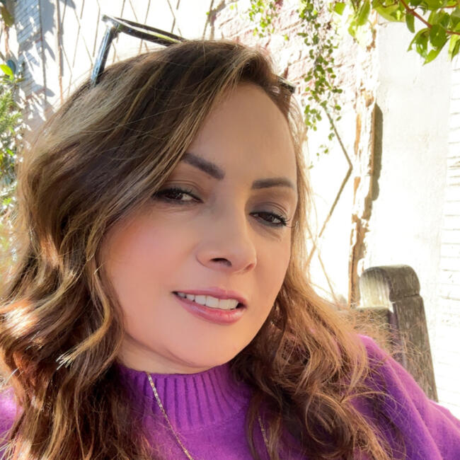 Babysitter in Hicksville (New York): Luz