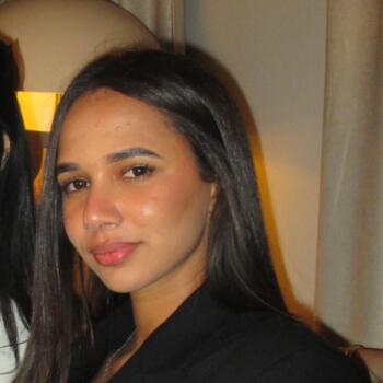 Babysitter in Colombes: Mayssa