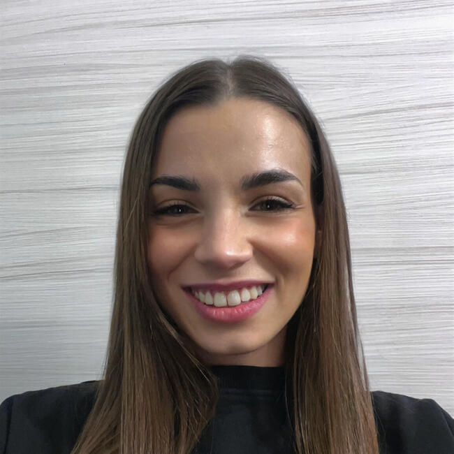 Babysitter in Foggia: Aurora