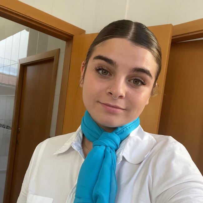 Babysitter in Roquetas de Mar: Lola