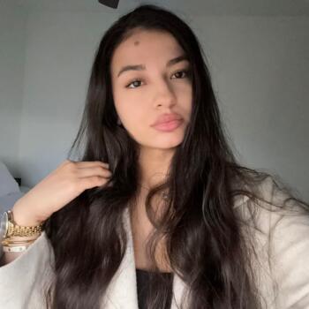 Babysitter in Alicante: Samira