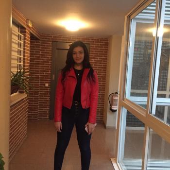 Niñera Berriozar: Dina