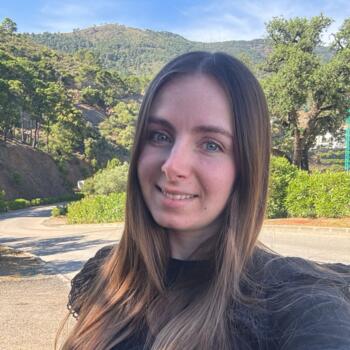 Babysitter in Estepona: Lucia