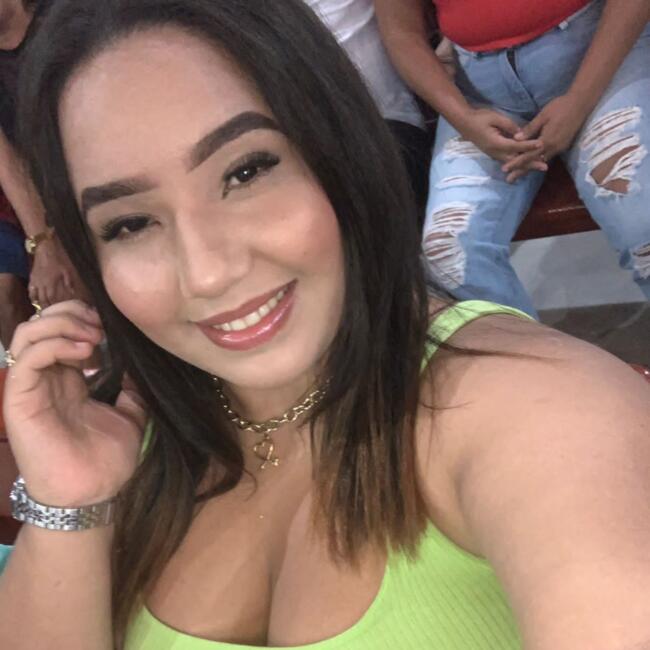 Babysitter in Belém: Camilly