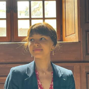 Babysitter in Rouen: Adja