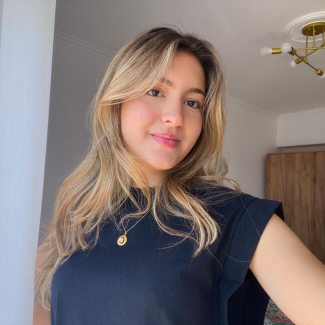 Babysitter em Almada: Carlota