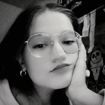 Babysitter in Ascoli Piceno: Denisa