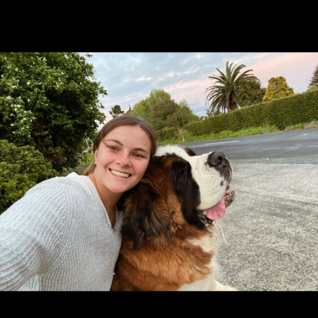 Babysitter in Auckland: Briar