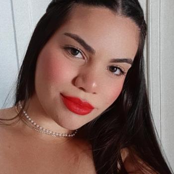 Babá em Londrina: Kedma