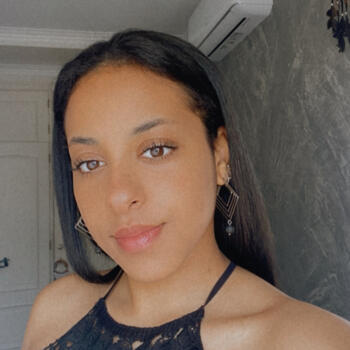 Babysitter Coimbra: Monica