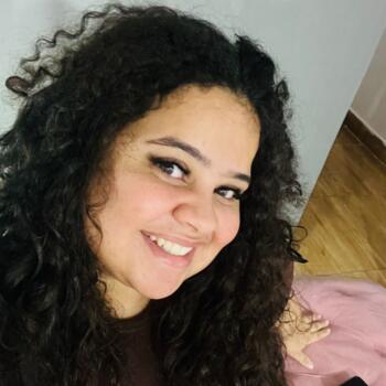 Babysitter in Embu das Artes: Brendha