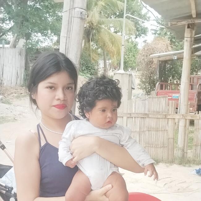 Niñera en San Juan de Lurigancho: Luciana