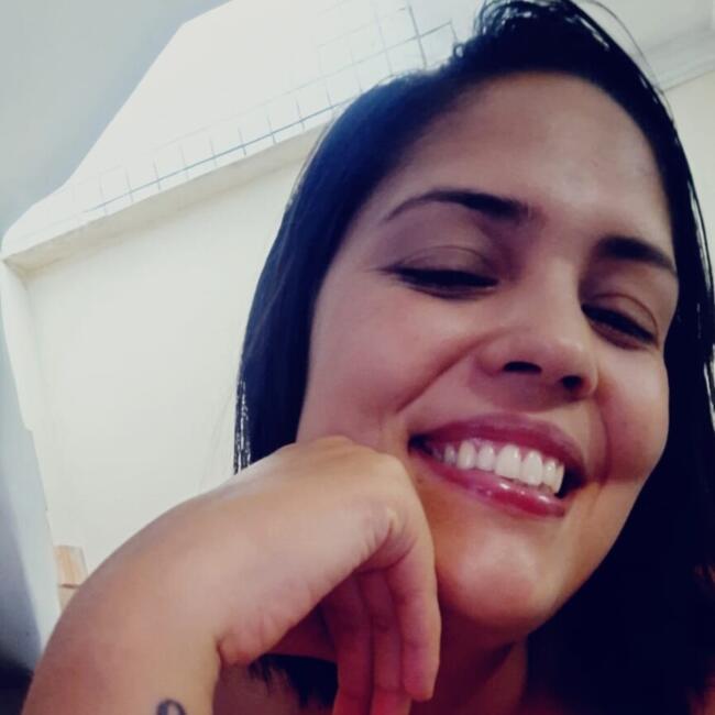 Emprego de babá em Praia Grande: Pamella