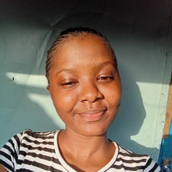 Babysitter in Tourcoing: Morine