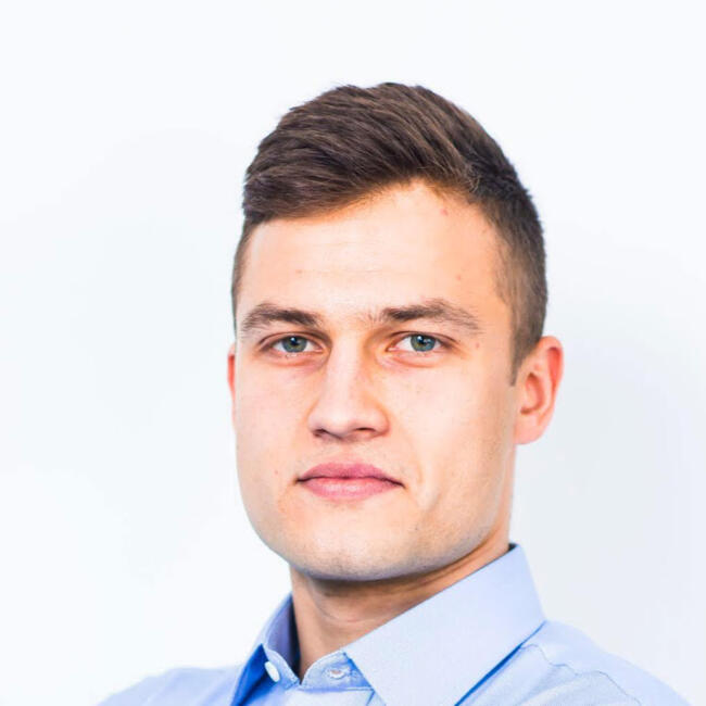 Geroskípou (quarter) bölgesinde bebek bakıcılığı işi: Marcin