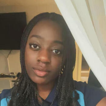 Babysitter in Kingston upon Thames: Skylar