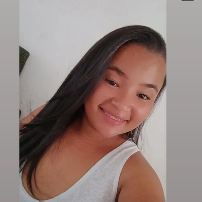 Babysitter in Santa Branca: Natane