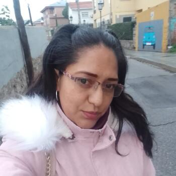 Canguro Galapagar: SUSAN ZAMIRA