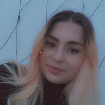 Babysitter in Fürth: Alina