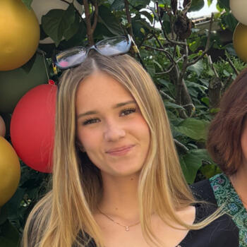 Babysitter in Gif-sur-Yvette: Léa