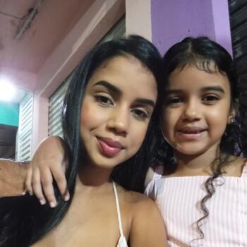 Babysitter Recife: Maria Clara 