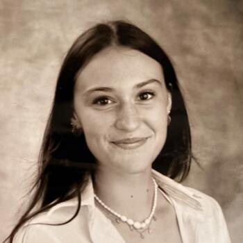 Babysitter in Brive-la-Gaillarde: Clara