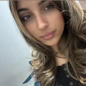 Babysitter Verona: Fatima